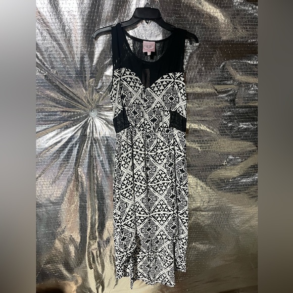Robe Romeo & Juliet Couture Taille S – Verte Fit & Flare – NEUF Avec étiquettes